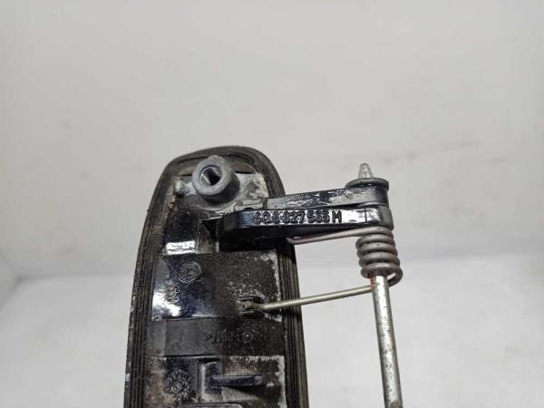 POIGNEE DE HAYON VW POLO 9N/ 9N3 - Vue 3